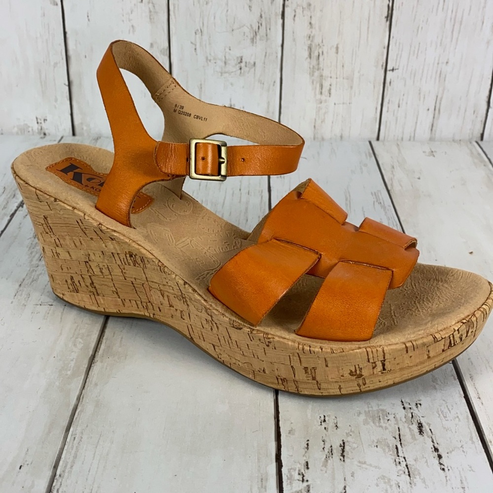 Korks by Kork-Ease Brie Sandals Size 8 Platform Wedges Shoes Orange Leather